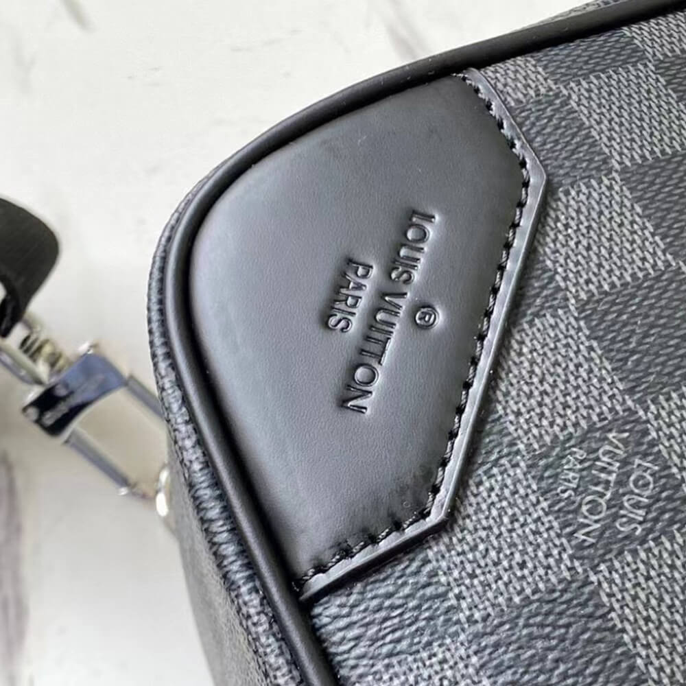 Louis Vuitton BRIEFCASE BACKPACK