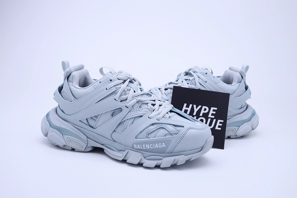 BALENCIAGA TRIPLE-S LIGHT BLUE