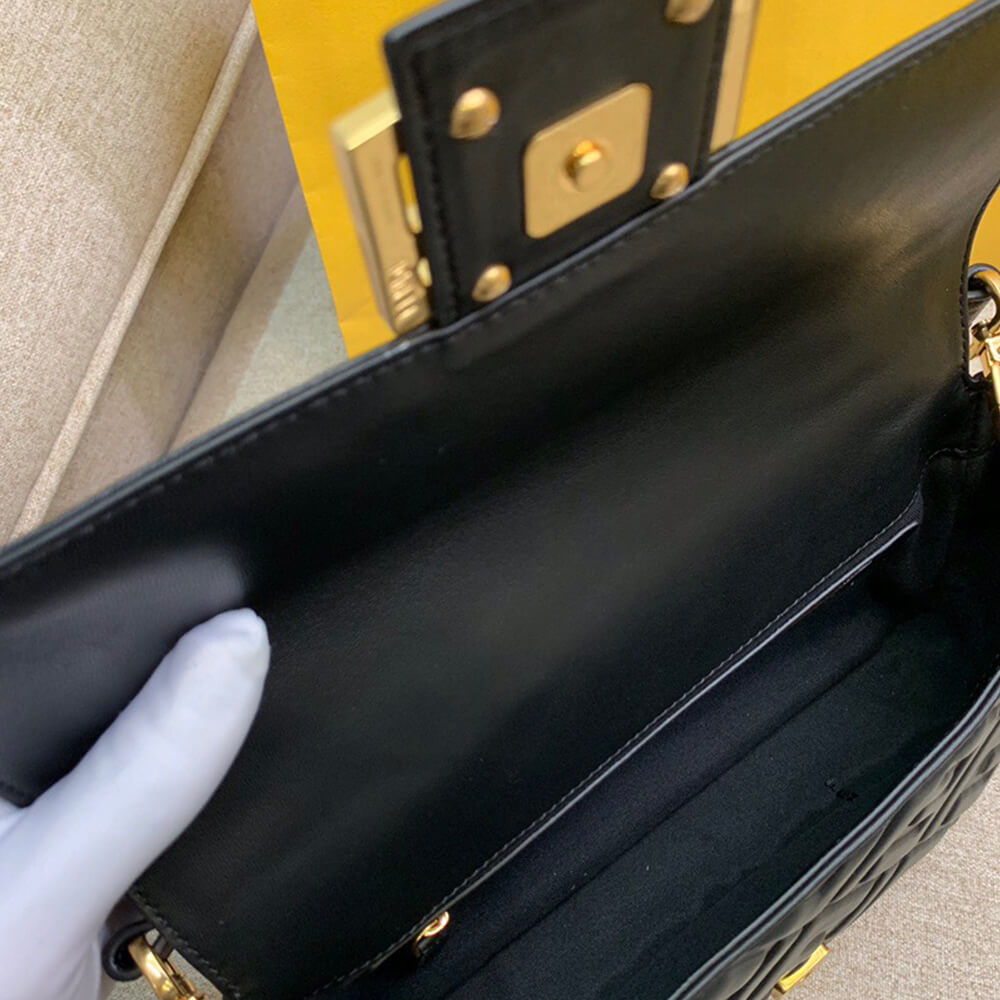 Fendi  Baguette
