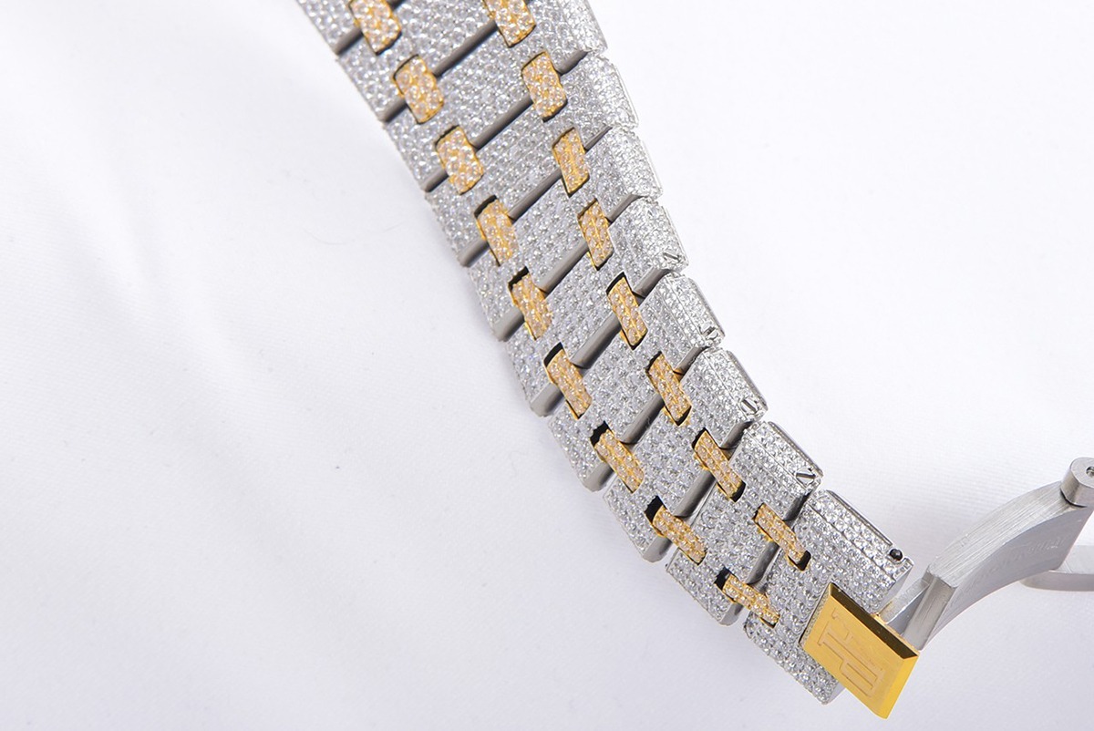 Royal Oak Selfwinding 41 mm, Yellow Gold/Silver/Gem Set Ref. 15400SR.OO.1220SR.01