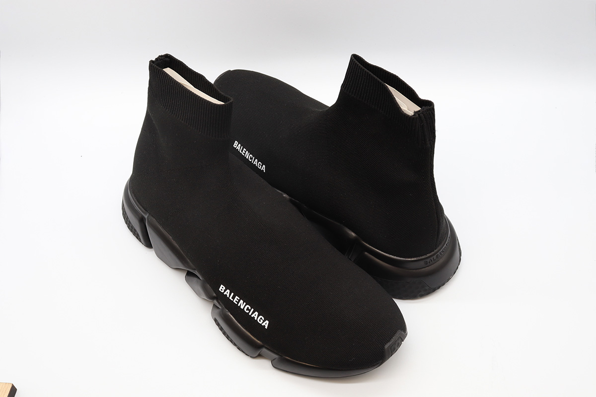 Balenciaga Speed Trainer Mid ‘ALL BLACK”
