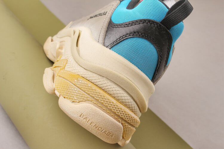 BALENCIAGA TRIPLE S TRAINER YELLOW BLUE RED