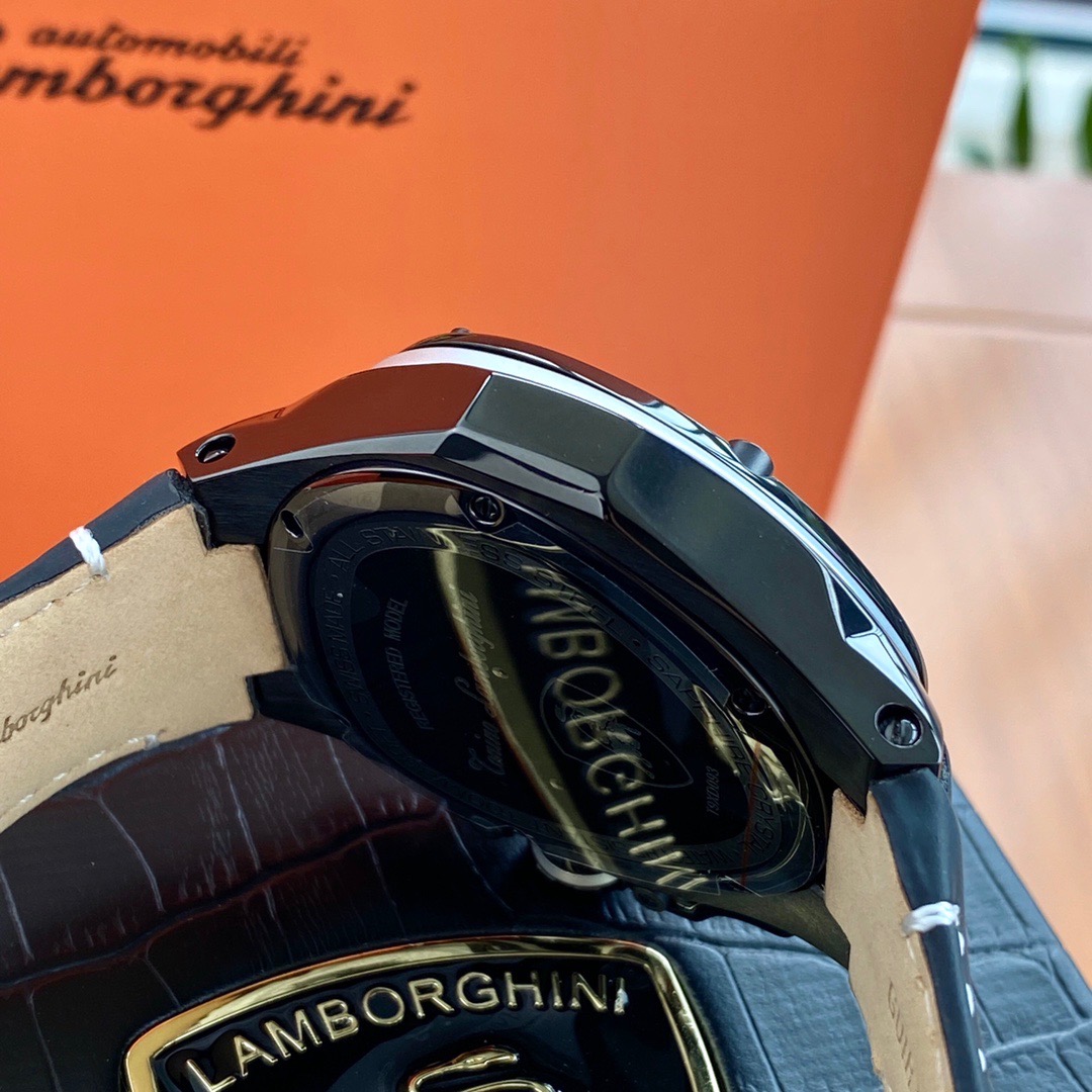 Tonino Lamborghini New Spyder Chronograph Black / White