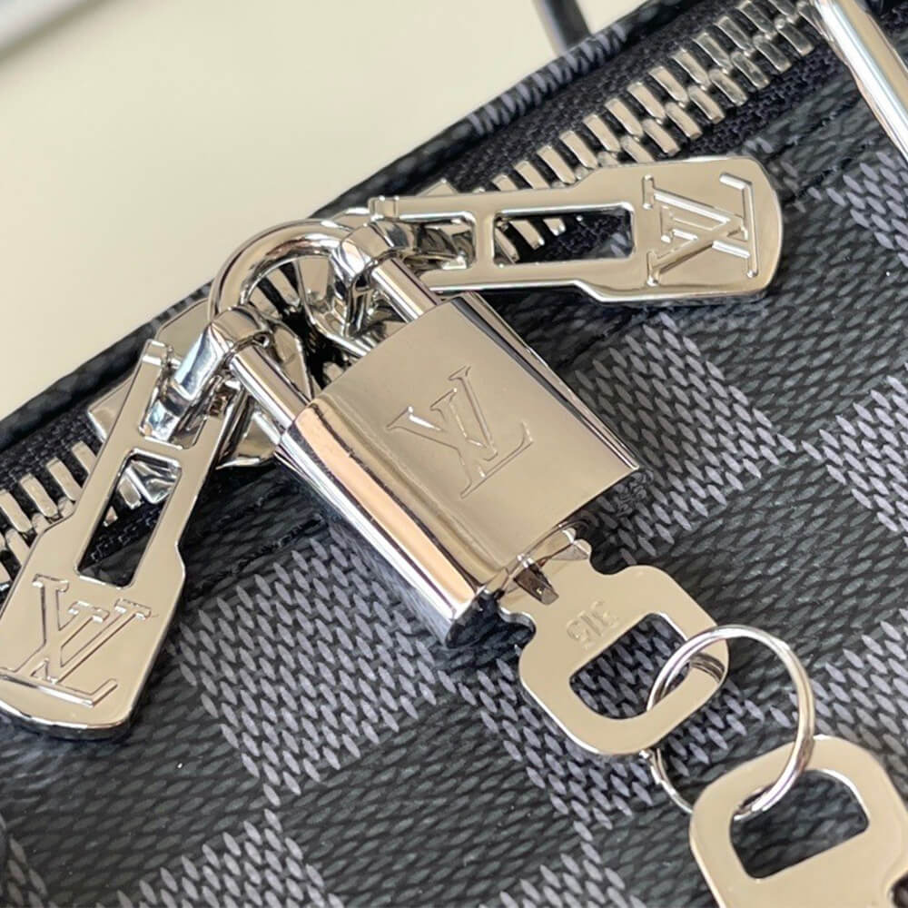 Louis Vuitton Keepall Bandoulière 55