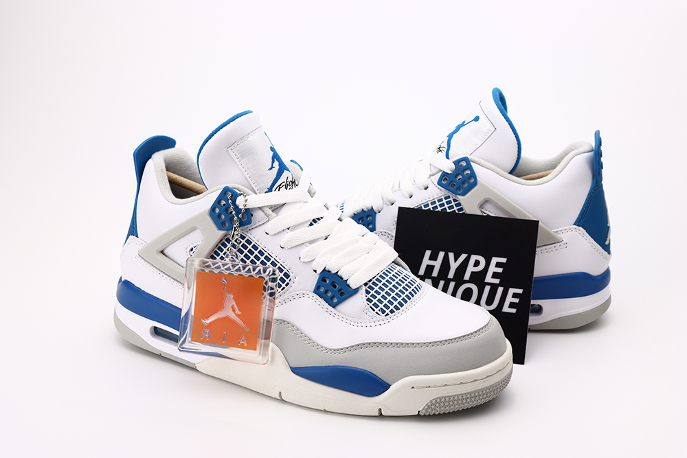 Air Jordan 4 Retro ‘Military Blue’ 2012