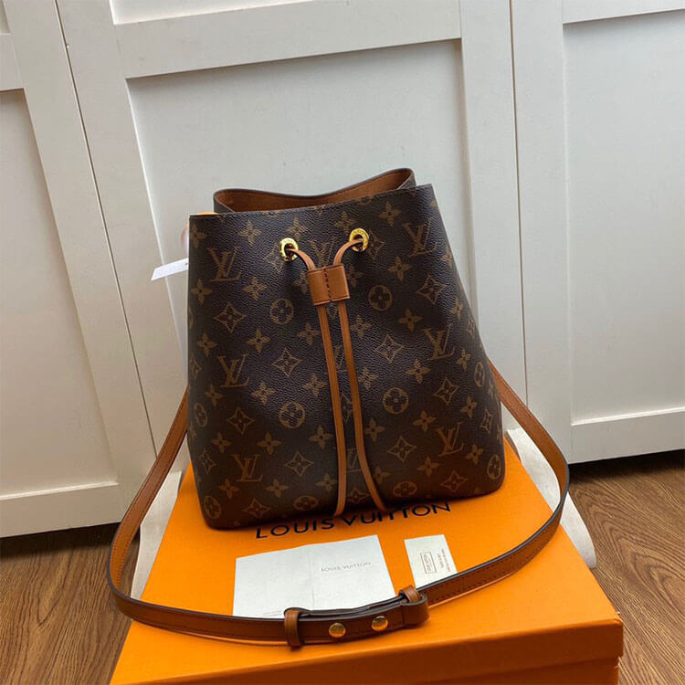 Louis Vuitton Neoneo MM Handbag
