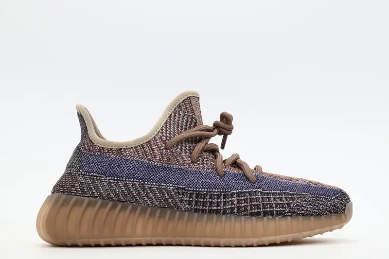 YEEZy 350V2 FADE