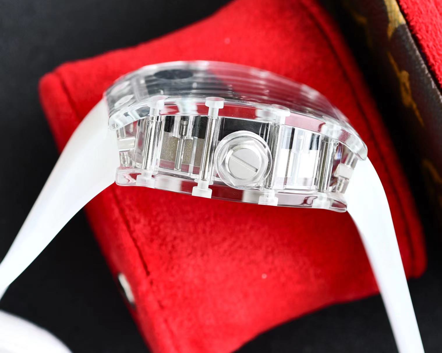 rm35-02 Glass Transparent Watch