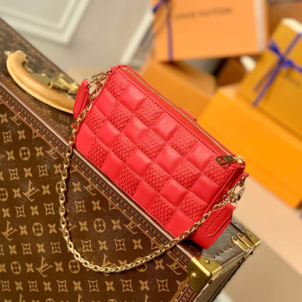 Louis Vuitton POCHETTE TROCA