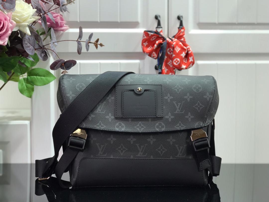 Best Price Louis Vuitton Men Messenger PM Voyager Vintage School Bag M40511