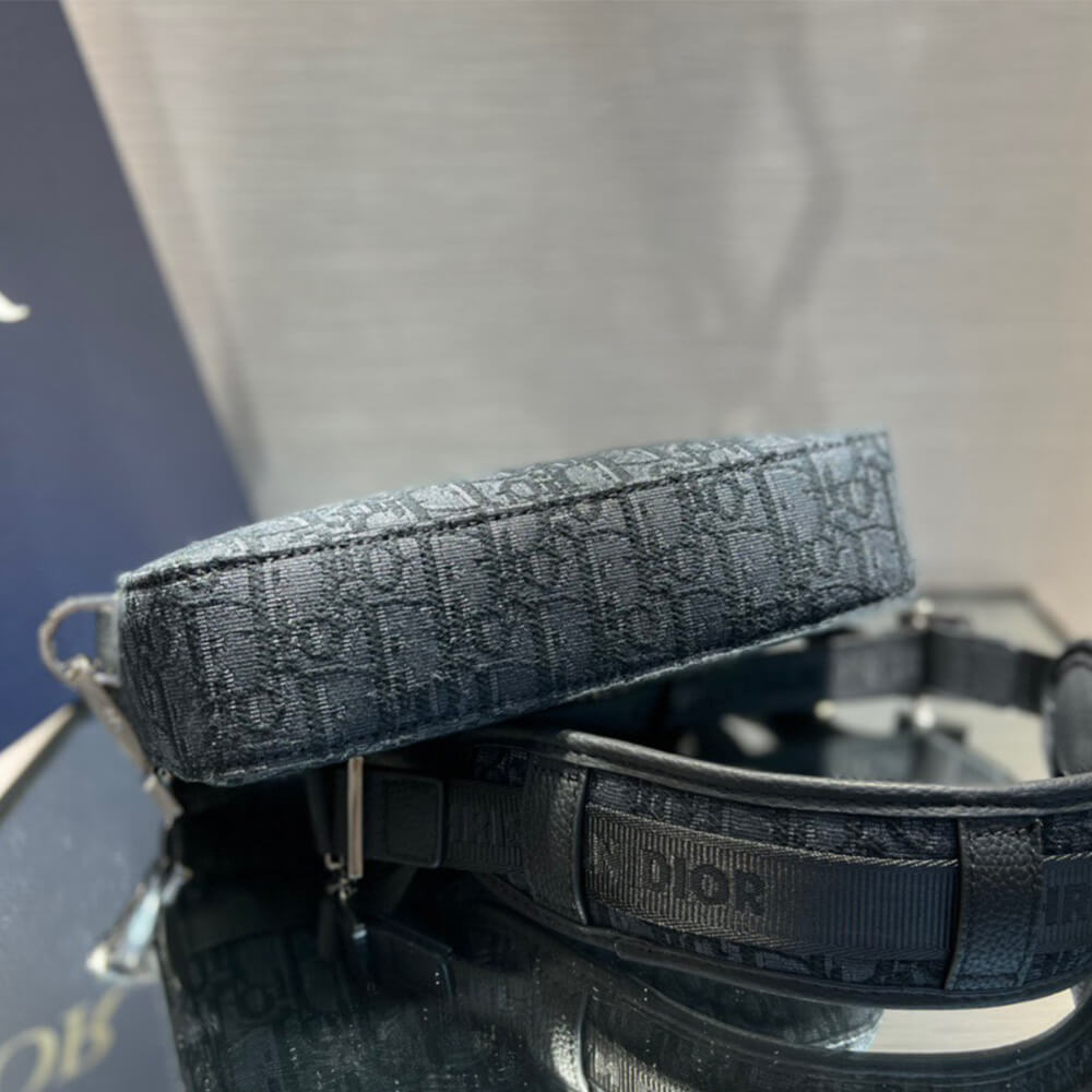 Dior DIOR SAFARI MESSENGER BAG