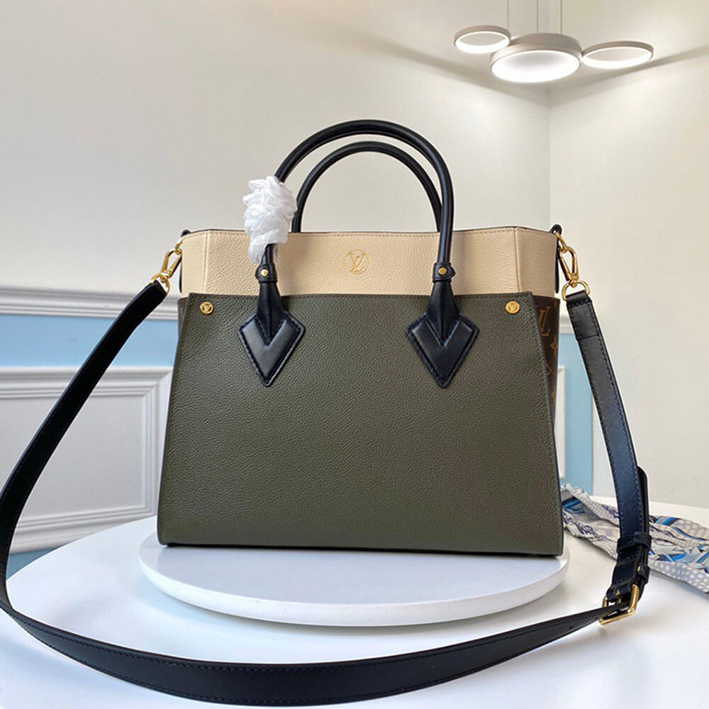 Louis Vuitton ON MY SIDE MM