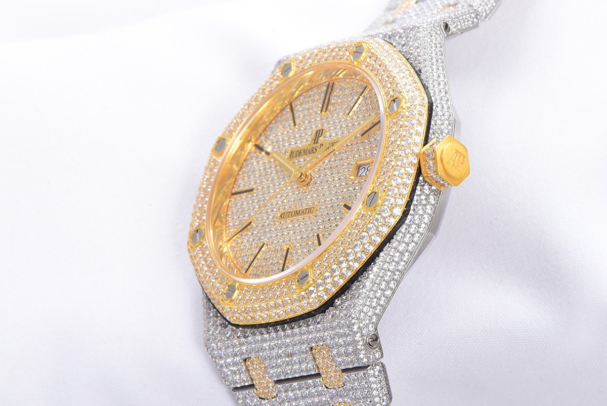 Royal Oak Selfwinding 41 mm, Yellow Gold/Silver/Gem Set Ref. 15400SR.OO.1220SR.01