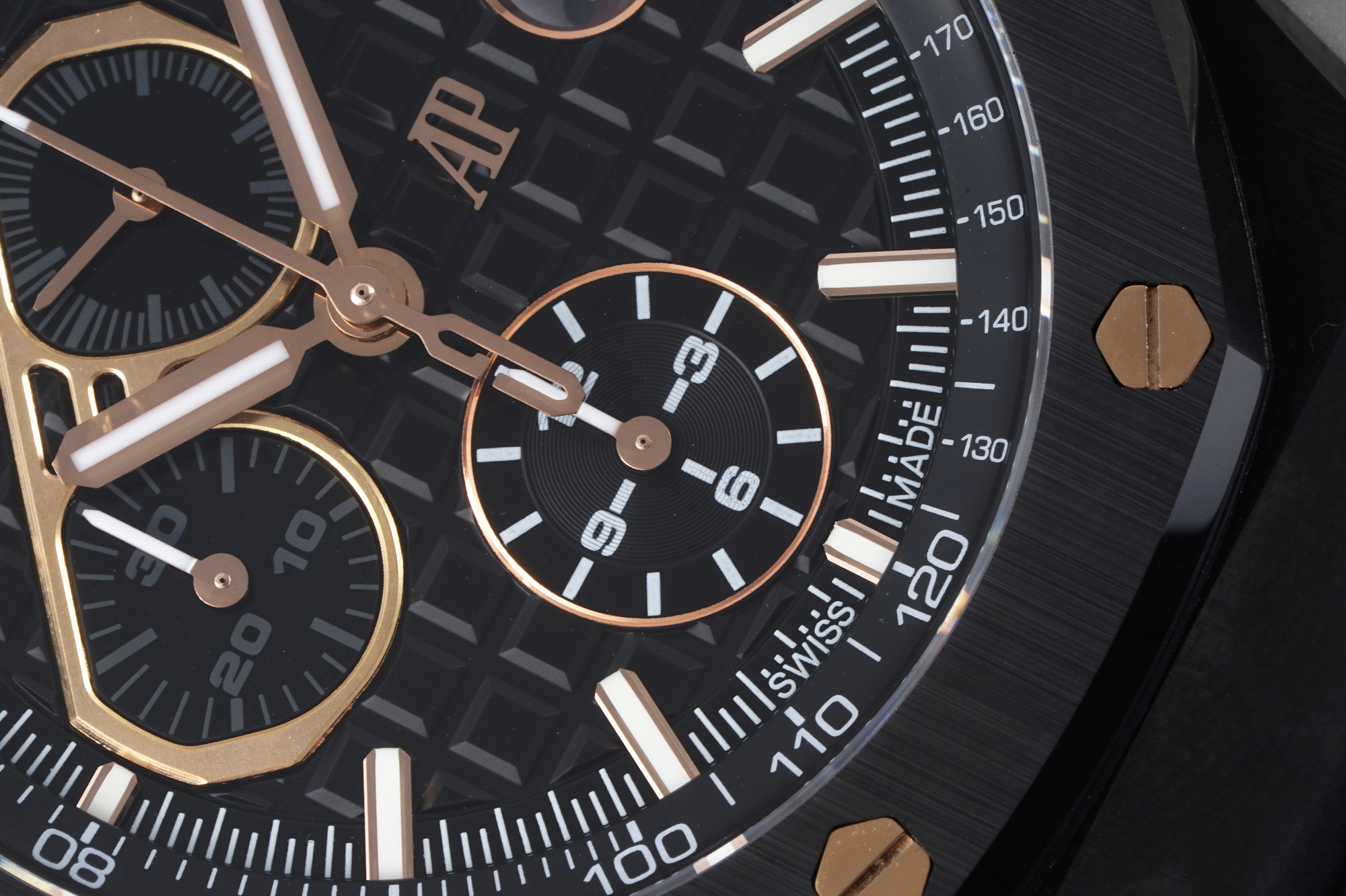 Royal Oak Offshore 44 mm, Black Ref. 26405CE.OO.A002CA.99.99