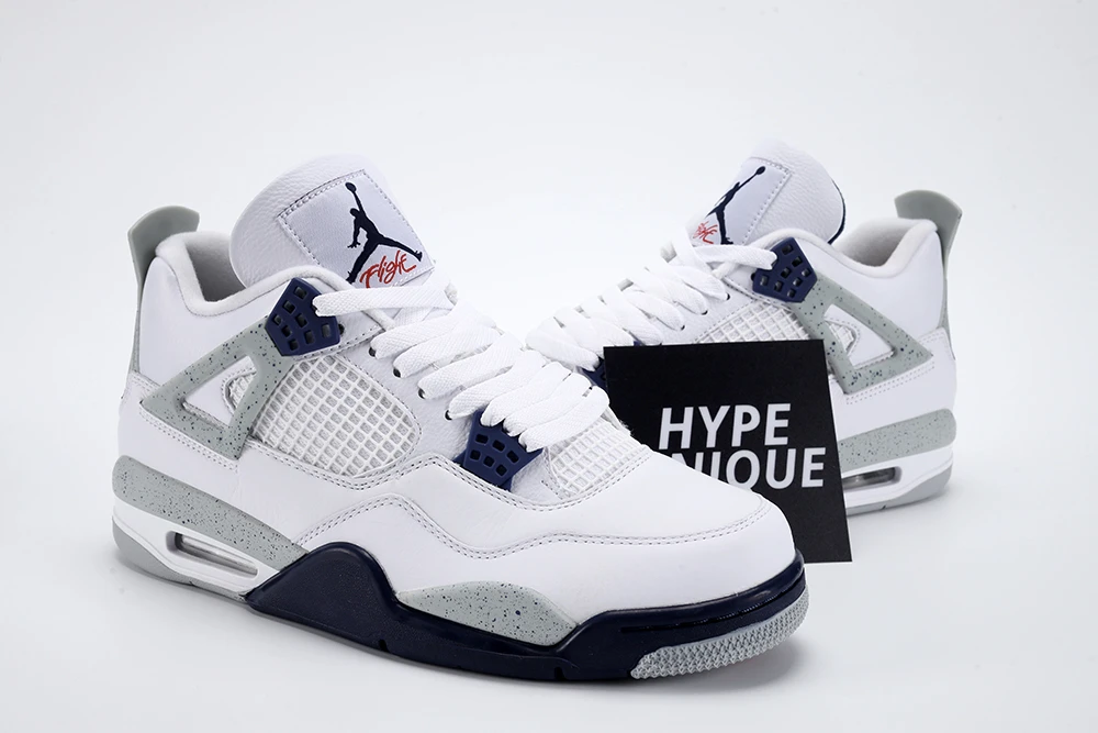 Air Jordan 4 Retro Midnight Navy