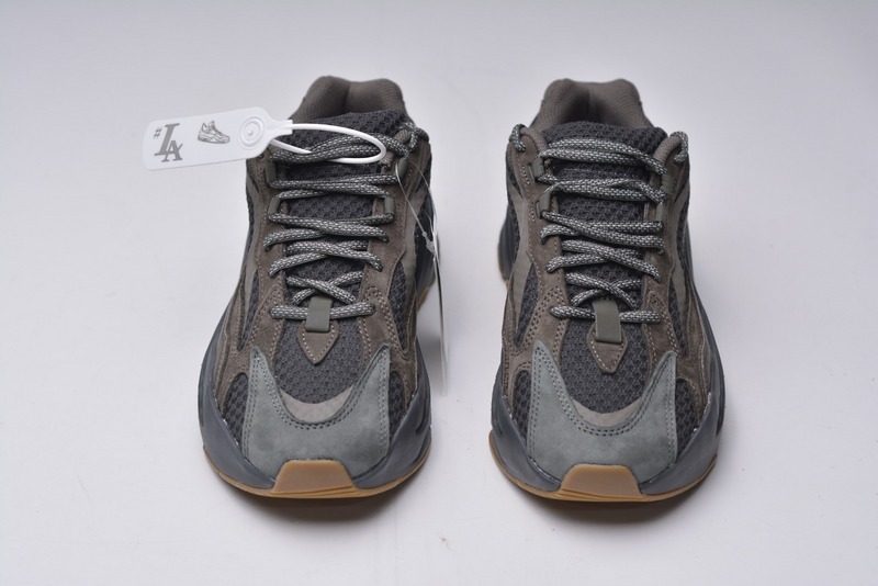 YEEZY 700 V2 “GEODE”