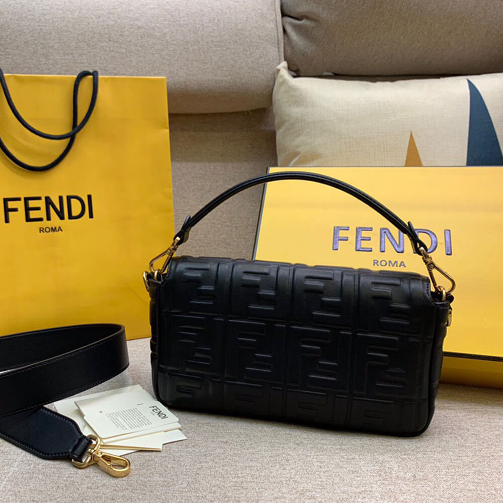 Fendi  Baguette