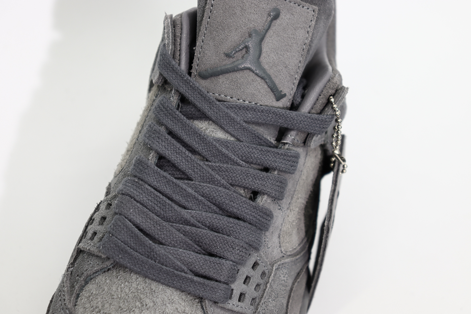 AIR JORDAN 4 RETRO KAWS