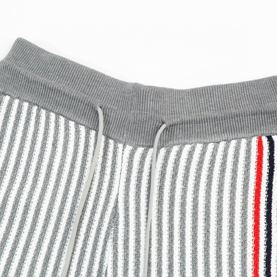 Off White thom brOff Whitene shorts