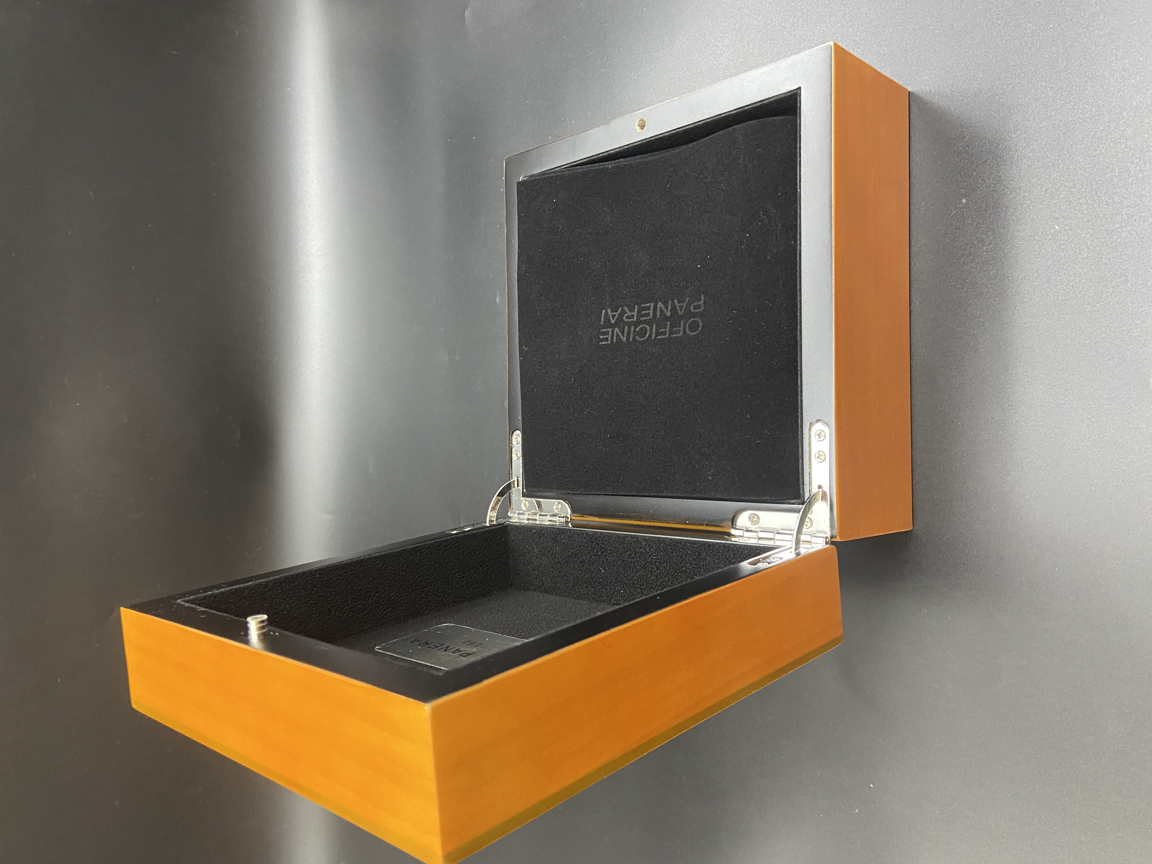 ‎Panera* Watch Box