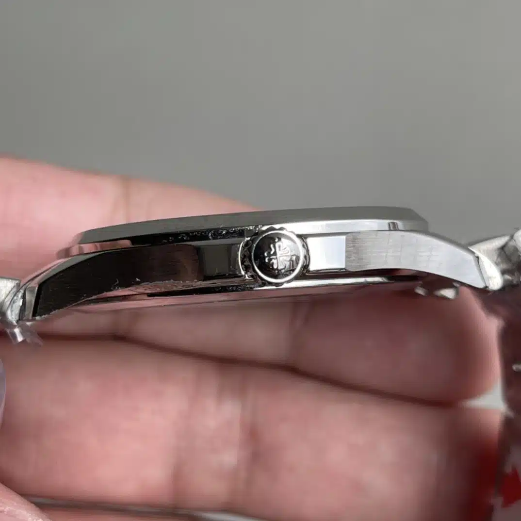 Aquanaut 5167/1A-001 Date, Sweep seconds 40.8 mm,Stainless steel