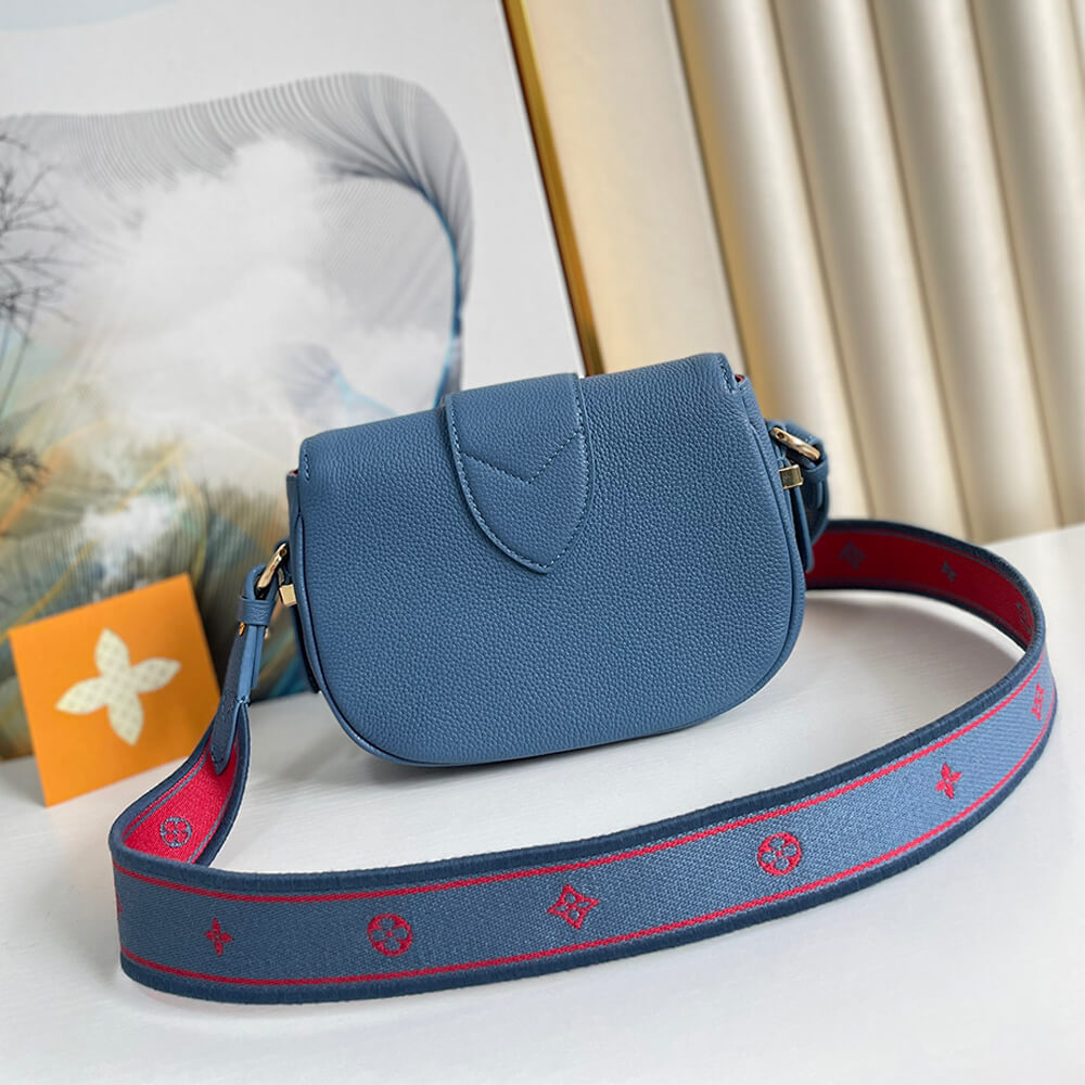 Louis Vuitton PONT 9 SOFT PM