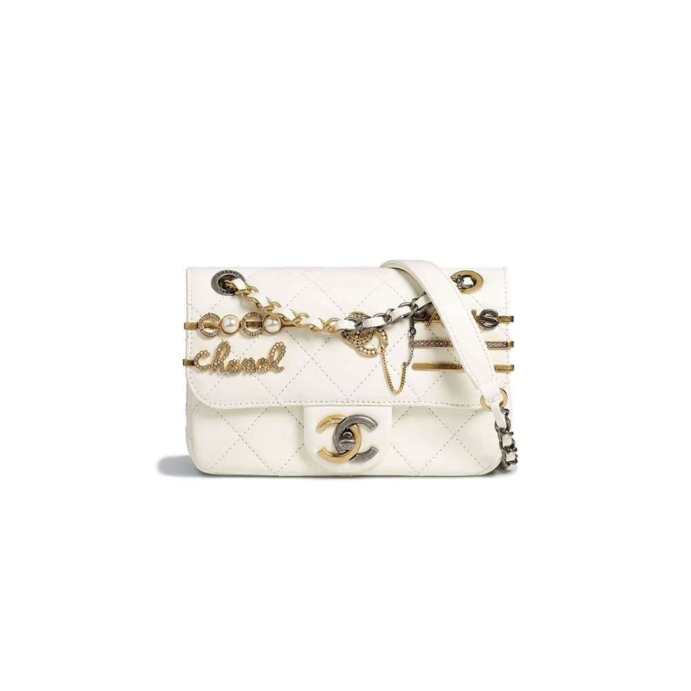 Chanel SMALL FLAP BAG