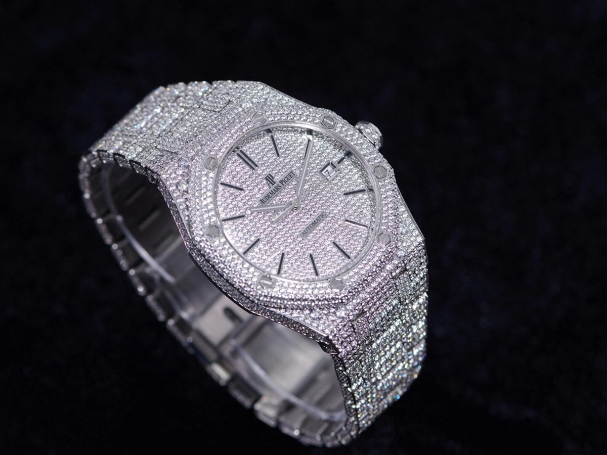 Royal Oak Selfwinding 41 mm, Steel/Gem Set Ref. 15400SR.OO.1220SR.01