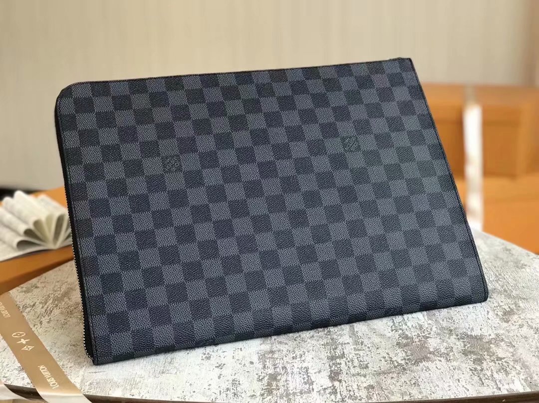 Louis Vuitton N64437 Men Pochette Jour GM Damier Graphite Canvas Graphite