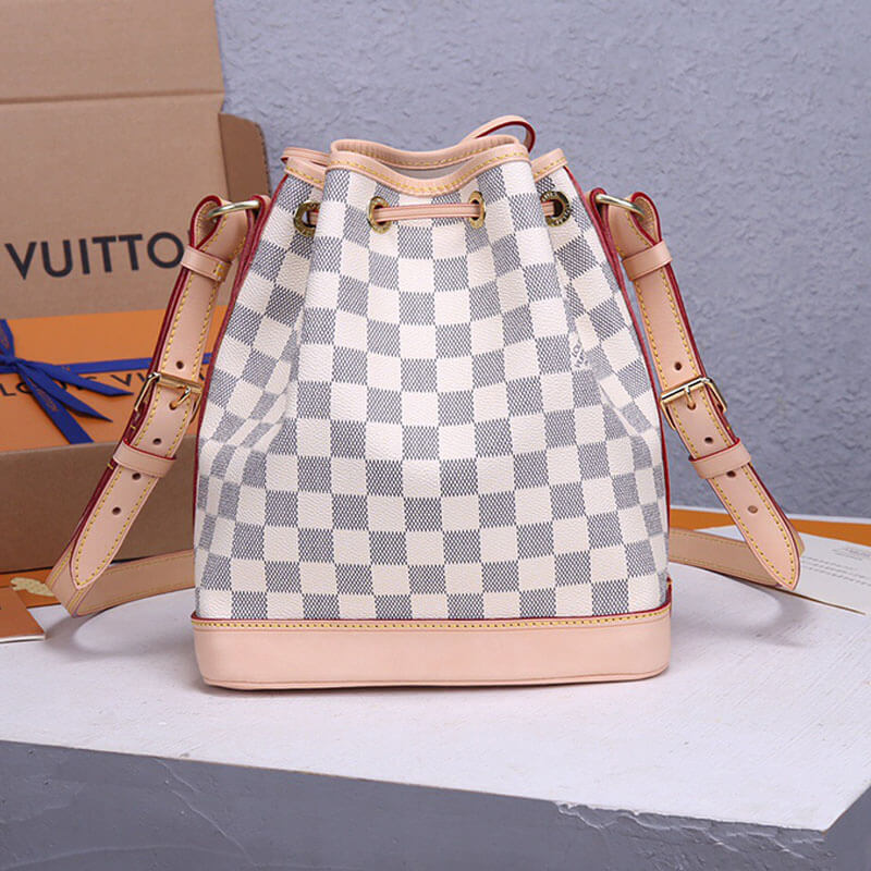 Louis Vuitton Noe Bucket Bag