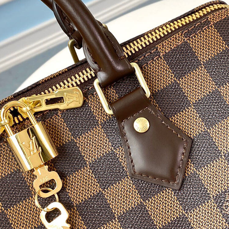 Louis Vuitton Speedy Bandouliere 30 Handbag