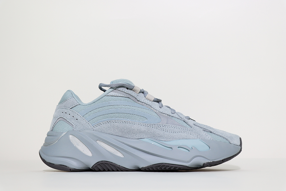 Yeezy 700 v2 ‘Hospital Blue’