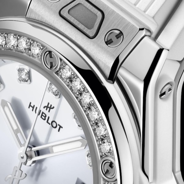 Big Bang Women Automatic White Rubber Watch 485.SE.2210.RW.1204