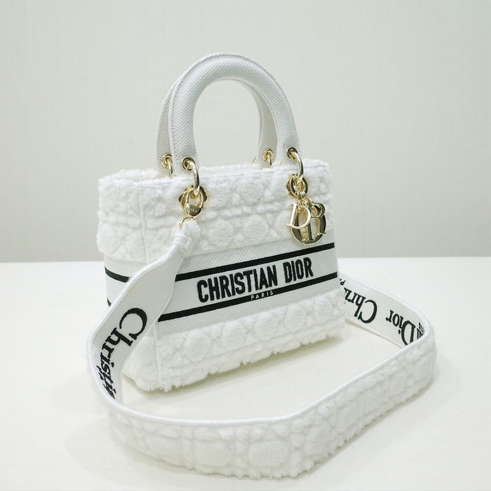 Dior MEDIUM LADY D-LITE BAG