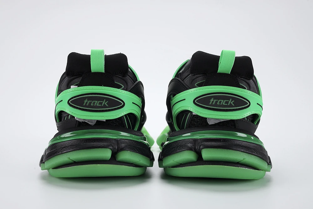 BALENCIAGA TRIPLE-S BLACK GREEN