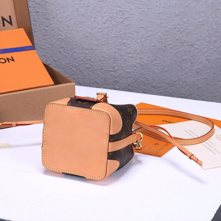 Louis Vuitton Noe Purse