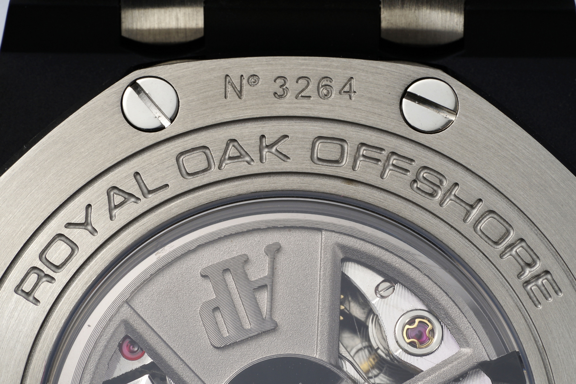 Royal Oak Offshore 44 mm, Black Ref. 26405CE.OO.A002CA.02