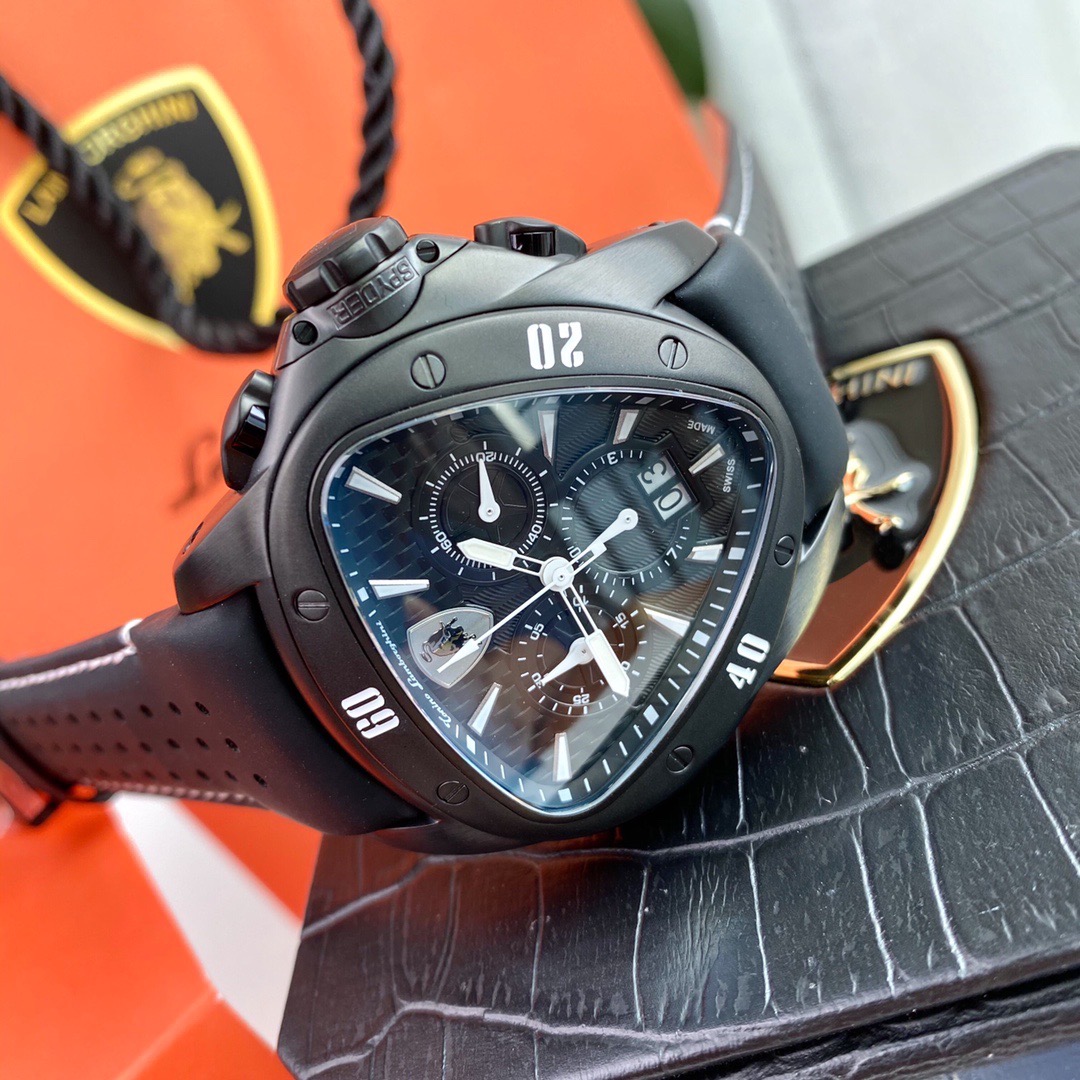 Tonino Lamborghini New Spyder Chronograph Black / white