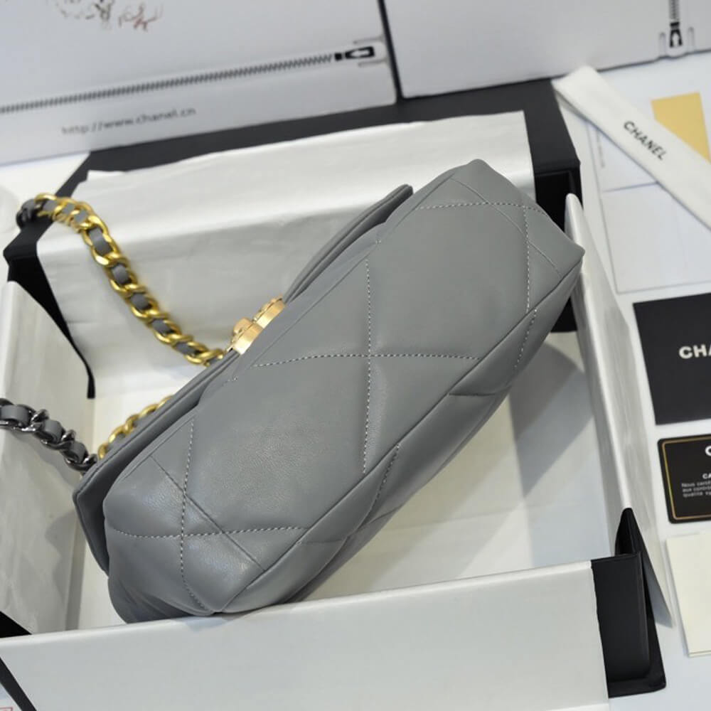 Chanel 19 HANDBAG