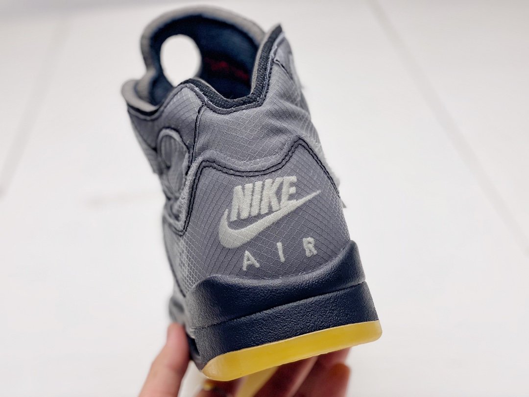 OFF-WHITE™ X AIR JORDAN RETRO 5″BLACK/MUSLIN-FIRE RED”