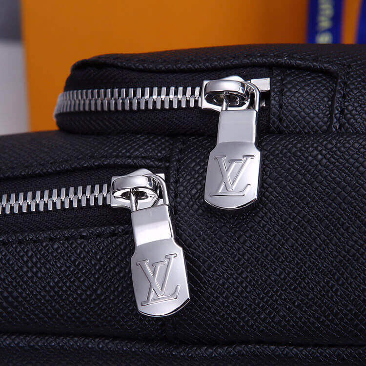 Louis Vuitton Avenue Sling Bag