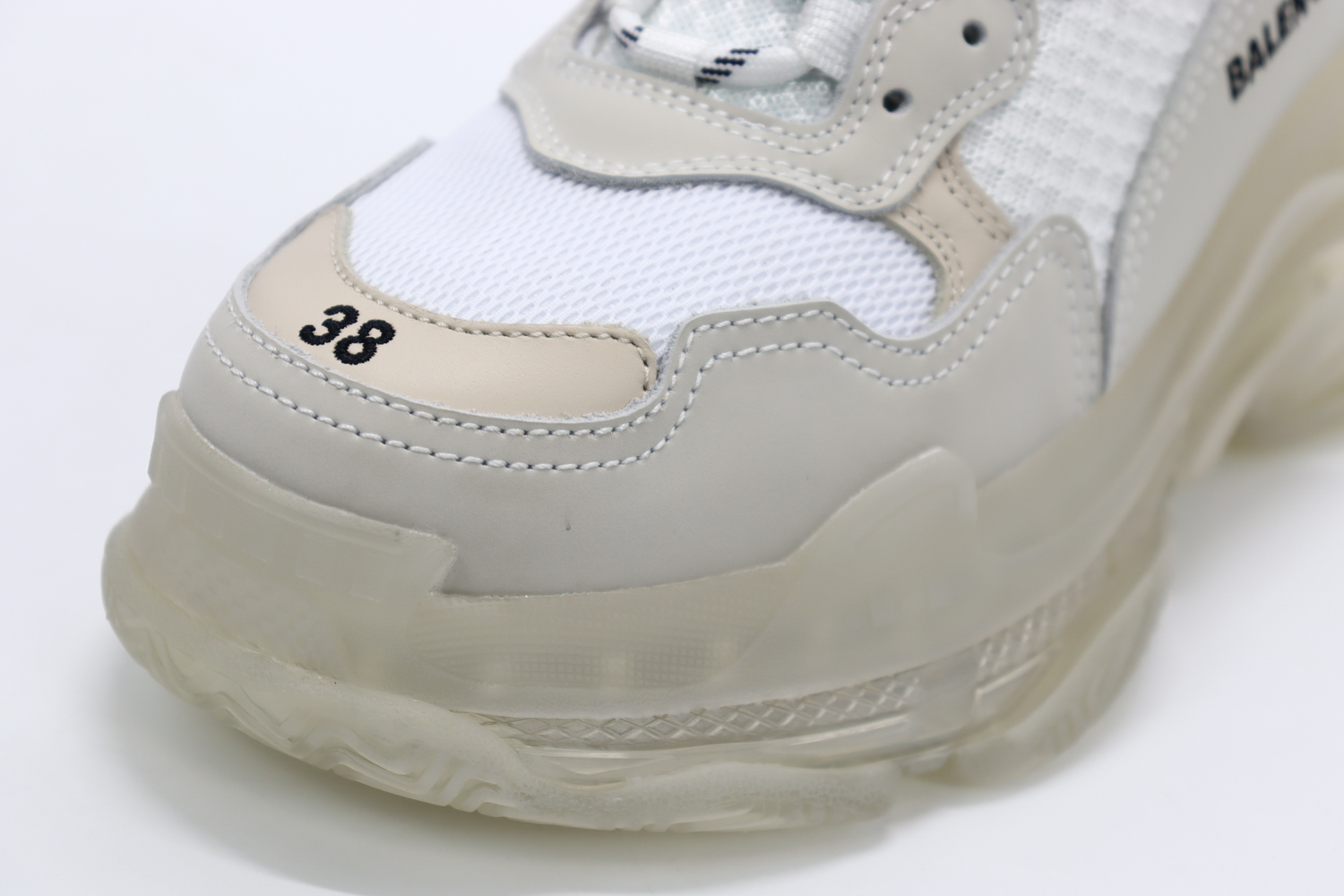 BALENCIAGA TRIPLE S CLEAR SOLE SNEAKER WHITE