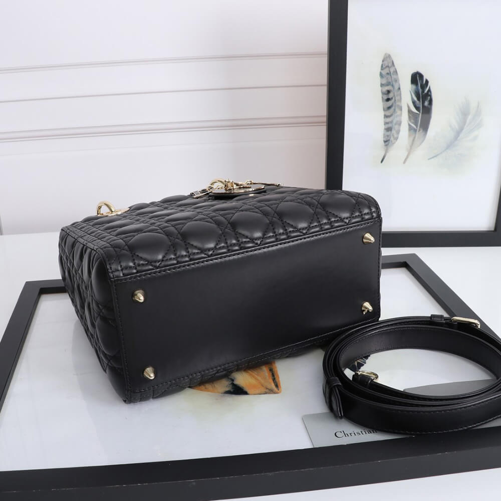 Dior MEDIUM LADY DIOR BAG