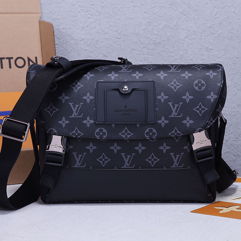 Louis Vuitton Messenger PM Voyager Bag