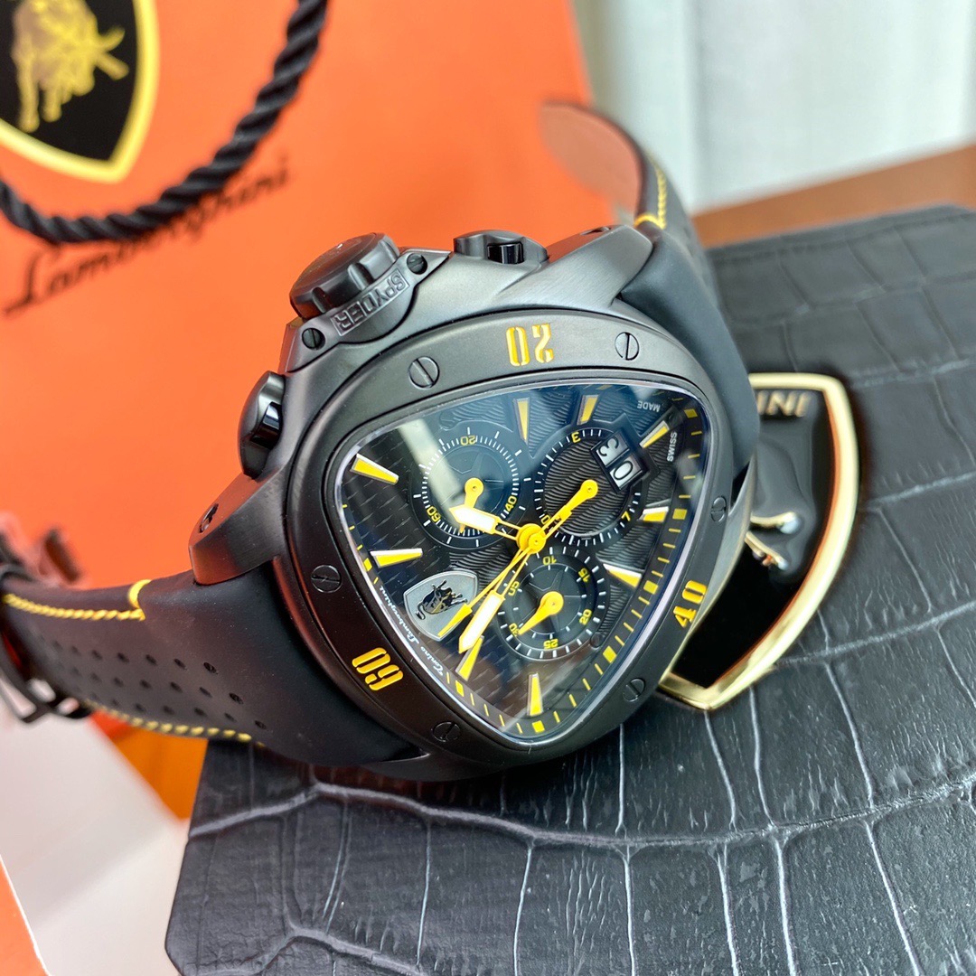 Tonino Lamborghini New Spyder Chronograph Black / Gold