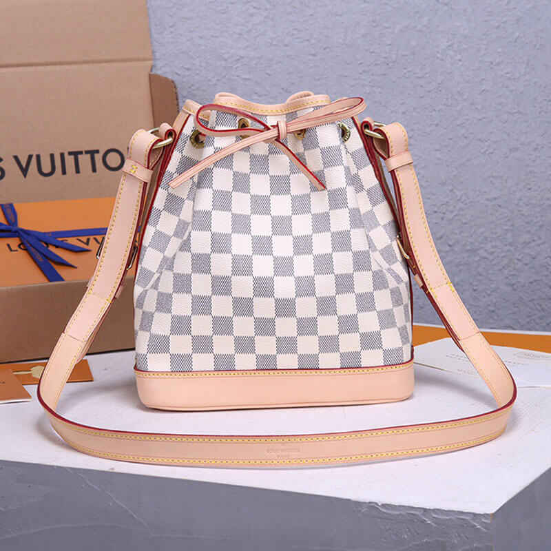 Louis Vuitton Noe Bucket Bag