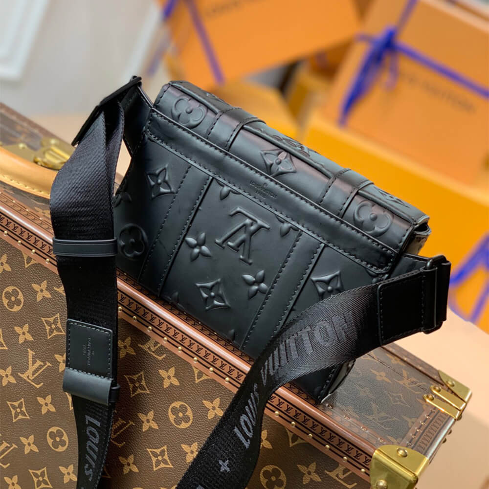 Louis Vuitton TRUNK SLINGBAG