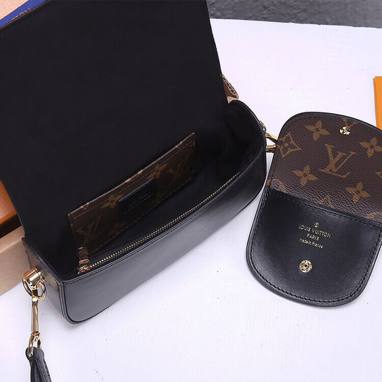 Louis Vuitton Officier Pouch