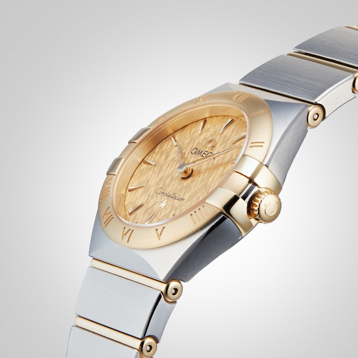 Constellation Manhattan 25mm Ladies Watch