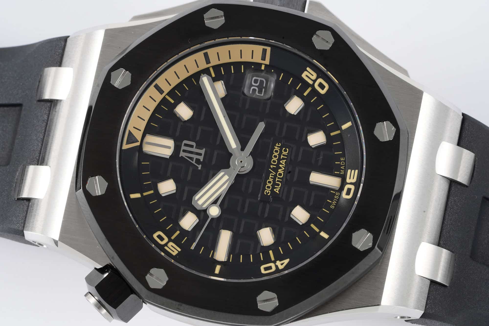 Royal Oak Offshore Diver 42 mm, Black Ref. 15720CN.OO.A002CA.01